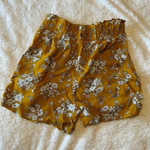 L - Lark & Grey Shorts